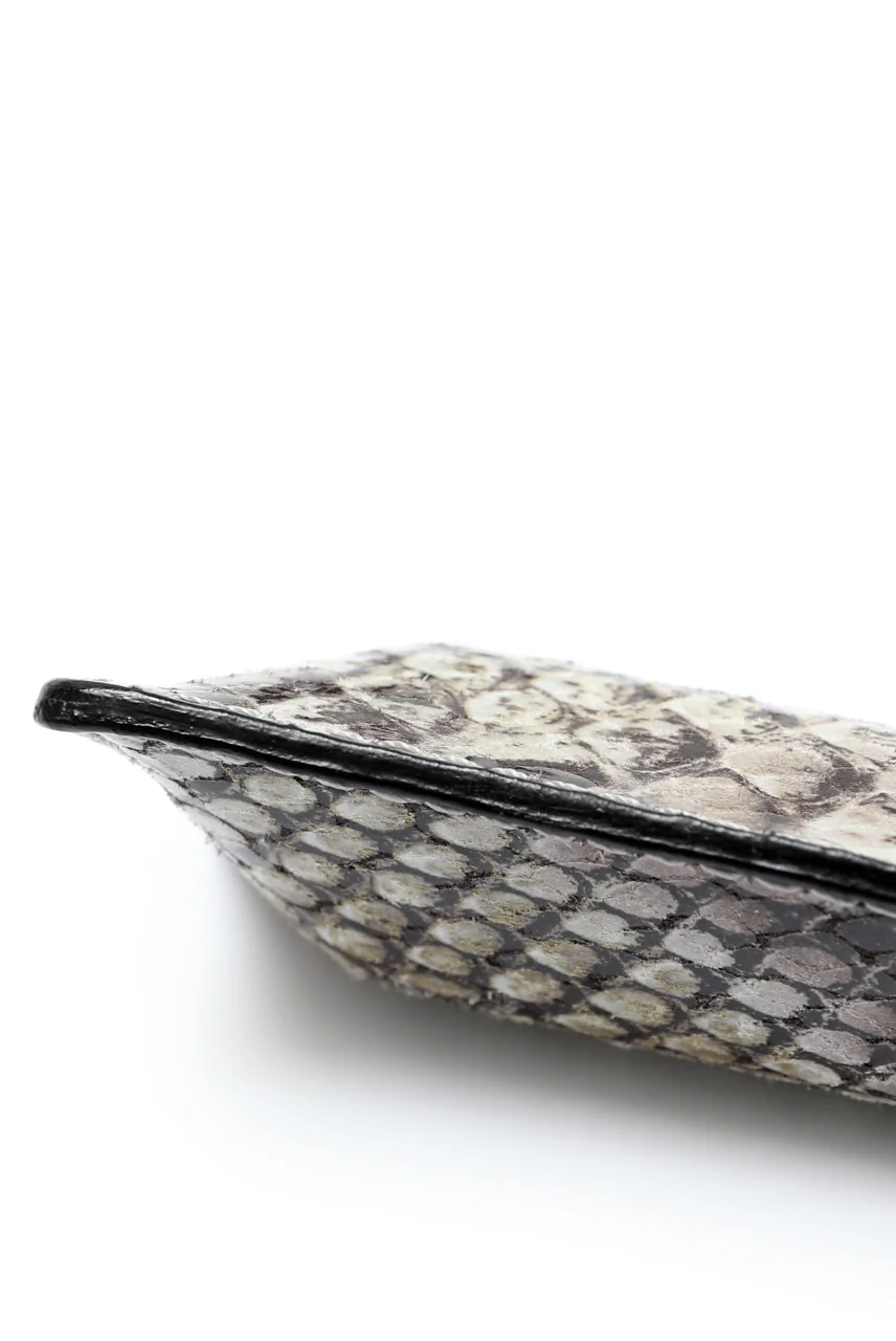Y's ATOMIZER LEATHER HOLDER (PYTHON) - Image 12