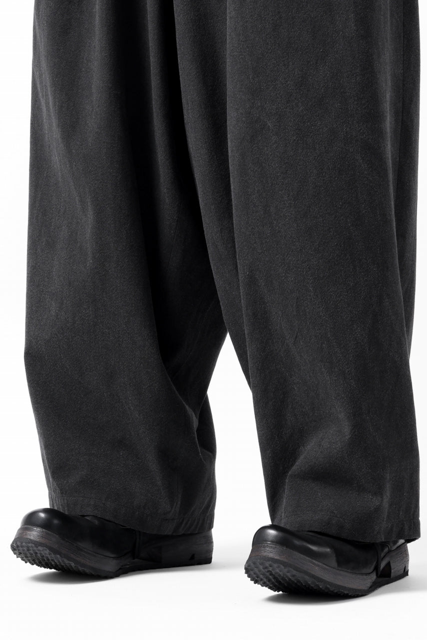 Y's for men 12TUCKS WIDE TAPERED PANTS / COTTON HEATHER PIGMENT WASH (GRAY) - Image 29