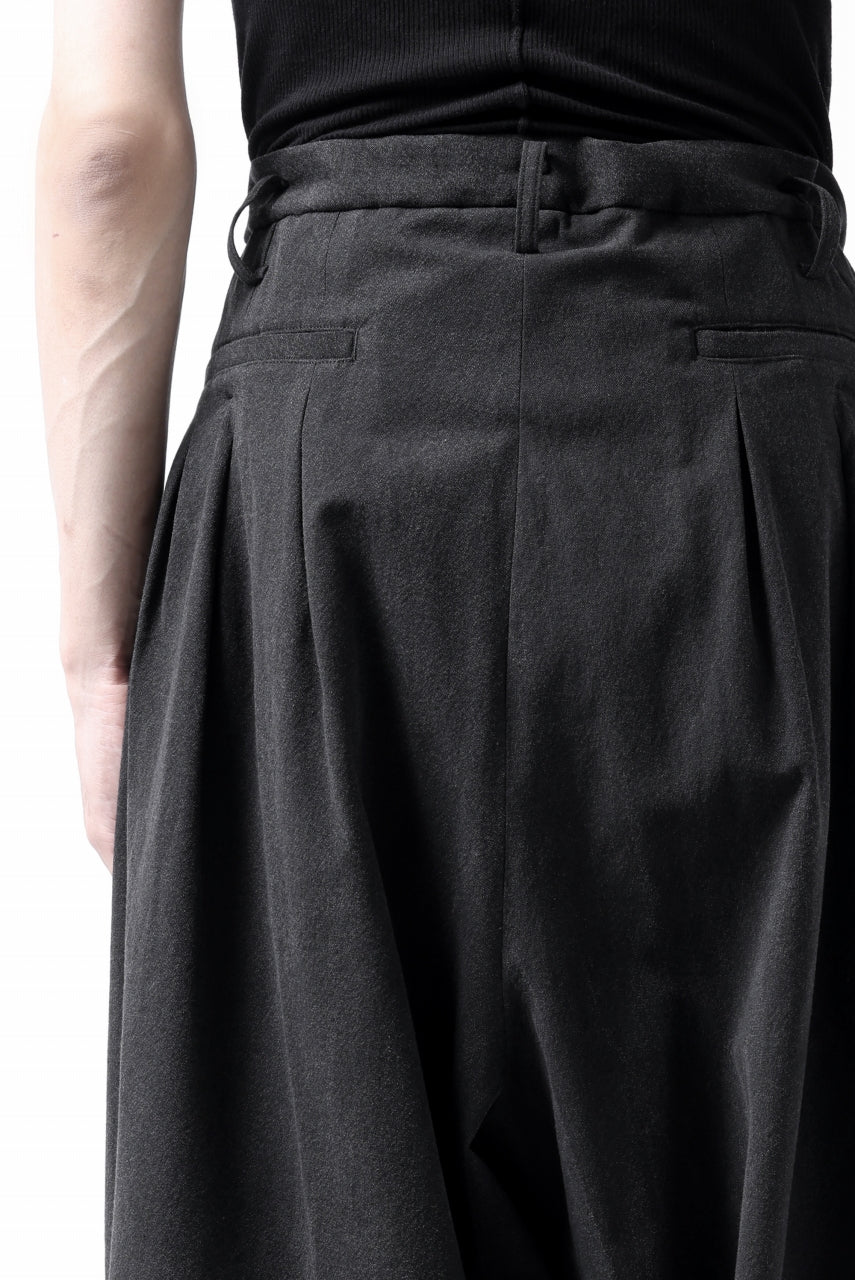 Y's for men 12TUCKS WIDE TAPERED PANTS / COTTON HEATHER PIGMENT WASH (GRAY) - Image 33