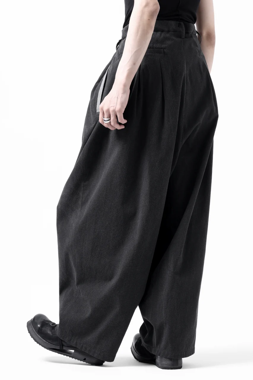 Y's for men 12TUCKS WIDE TAPERED PANTS / COTTON HEATHER PIGMENT WASH (GRAY) - Image 4