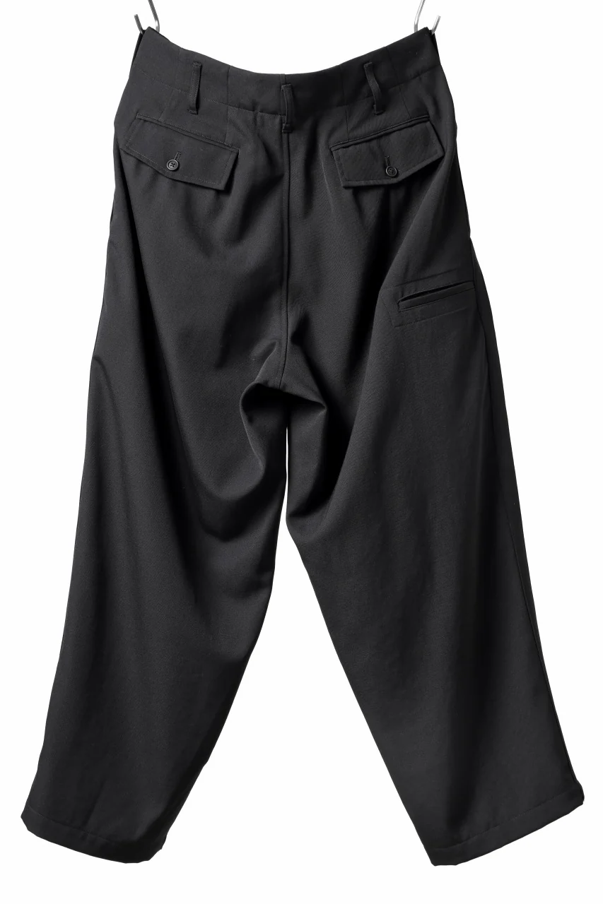 Y's for men 3TUCKS WIDE TAPERED PANTS / CLASSIC WOOL GABADINE (BLACK) - Image 3