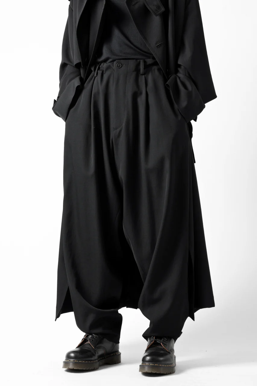 Y's for men BACK SIDE ZIPPER PANTS / WRINKLED GABARDINE (BLACK) - Image 2