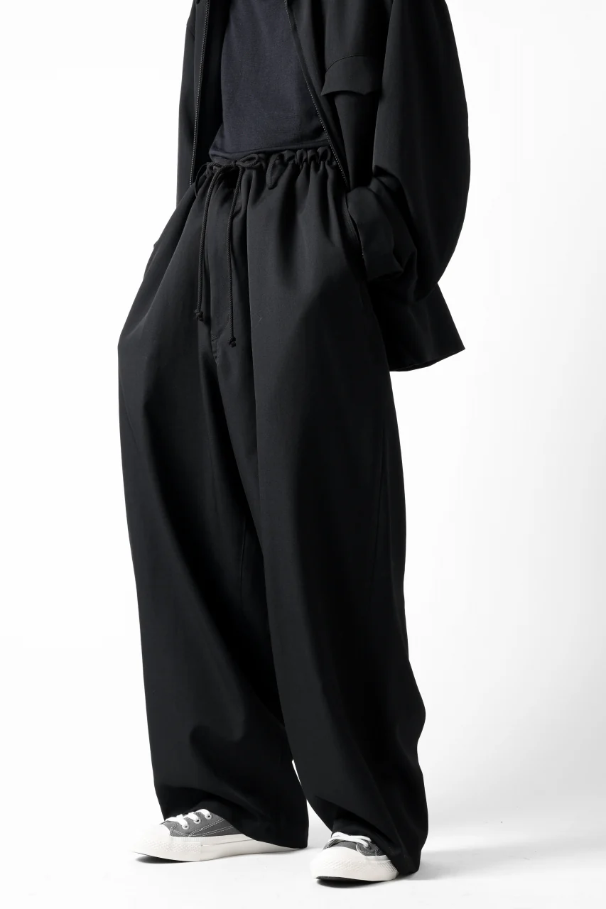 Y's for men CLASSIC STRING PANTS WITH 3-STITCH / WRINKLED GABARDINE (BLACK) - Image 2