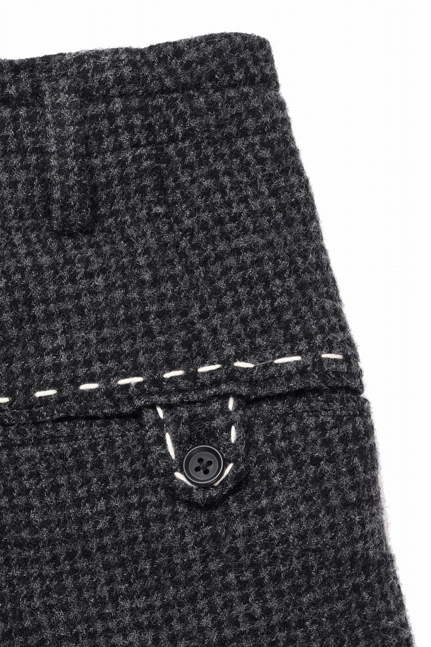 Y's for men TAB DETAIL PANTS with HAND STITCH / HOUNDSTOOTH WOOL (BLACK) - Image 15