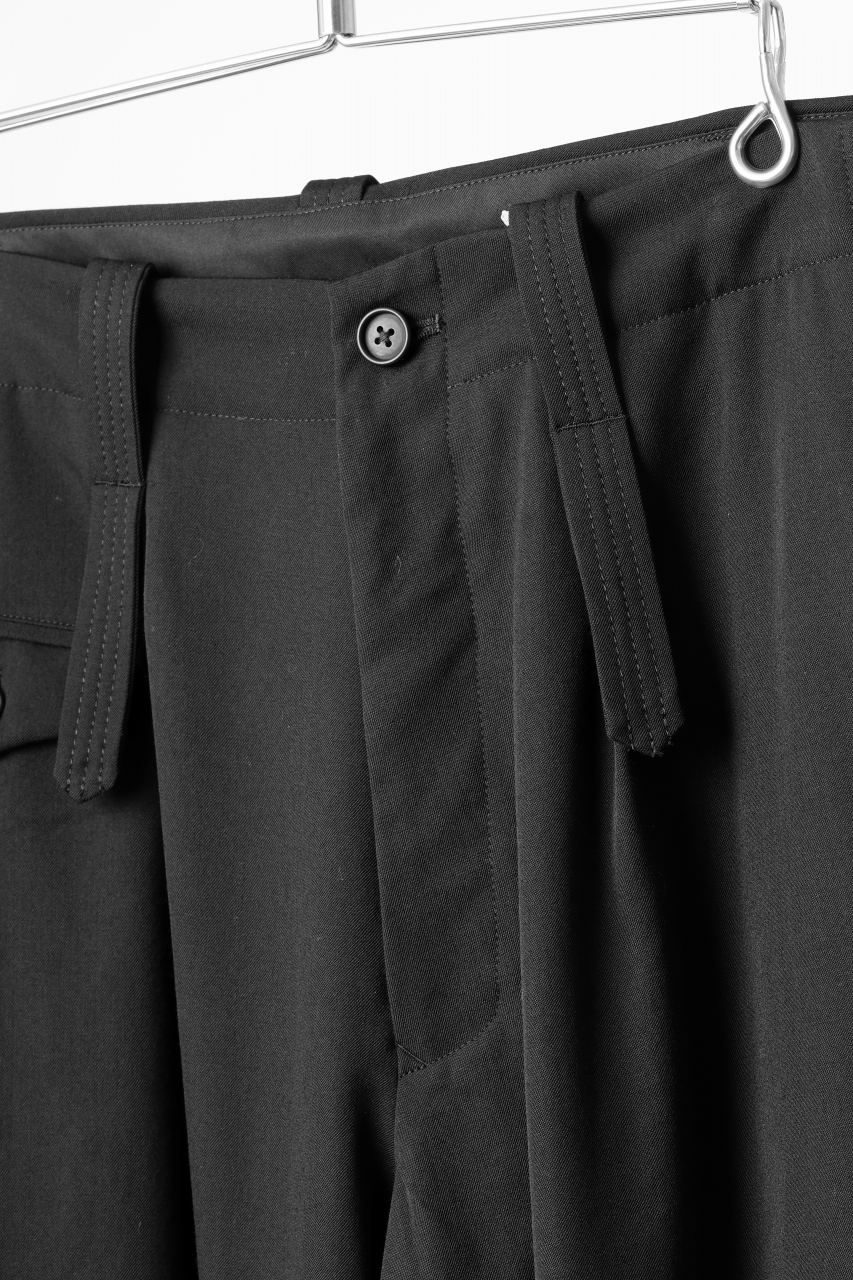 Y's for men WITH DECORATIVE CLOTH TAPERED PANTS / WRINKLE WOOL GABARDINE (BLACK) - Image 17