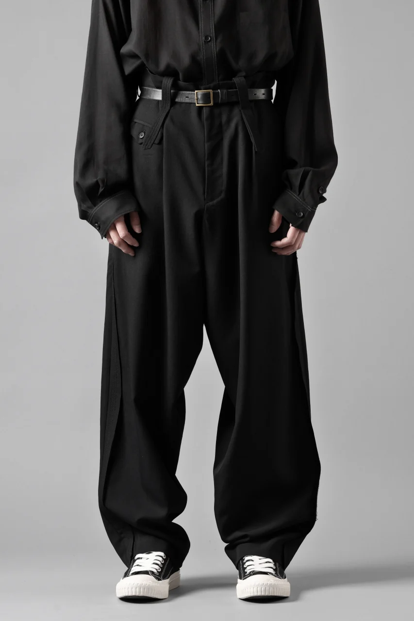 Y's for men WITH DECORATIVE CLOTH TAPERED PANTS / WRINKLE WOOL GABARDINE (BLACK) - Image 4