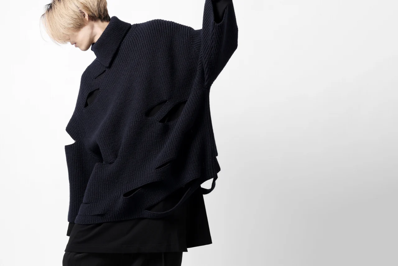Y's SLASHED HIGHNECK KNIT PULLOVER / 5G WOOL (NAVY) - Image 48