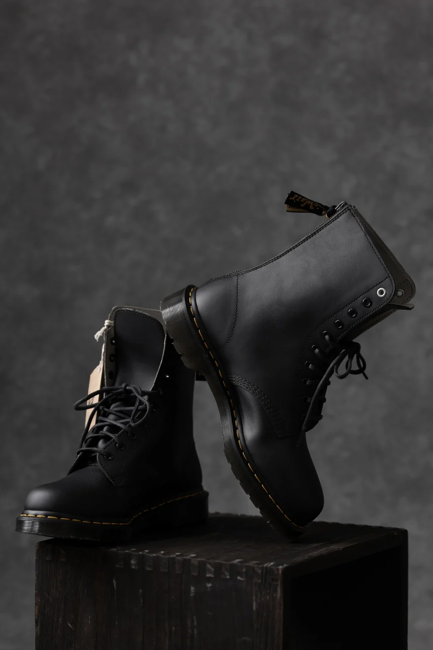 Y's x Dr. Martens 10-EYES BACK ZIP BOOTS 1490 / SMOOTH COWHIDE (BLACK) - Image 26