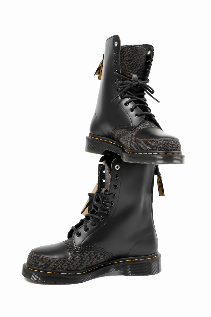 Y's x Dr. Martens 10-EYES BACK ZIP BOOTS / MOON FABRIC (BLACK) - Image 10