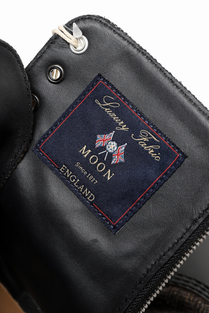 Y's x Dr. Martens 10-EYES BACK ZIP BOOTS / MOON FABRIC (BLACK) - Image 24