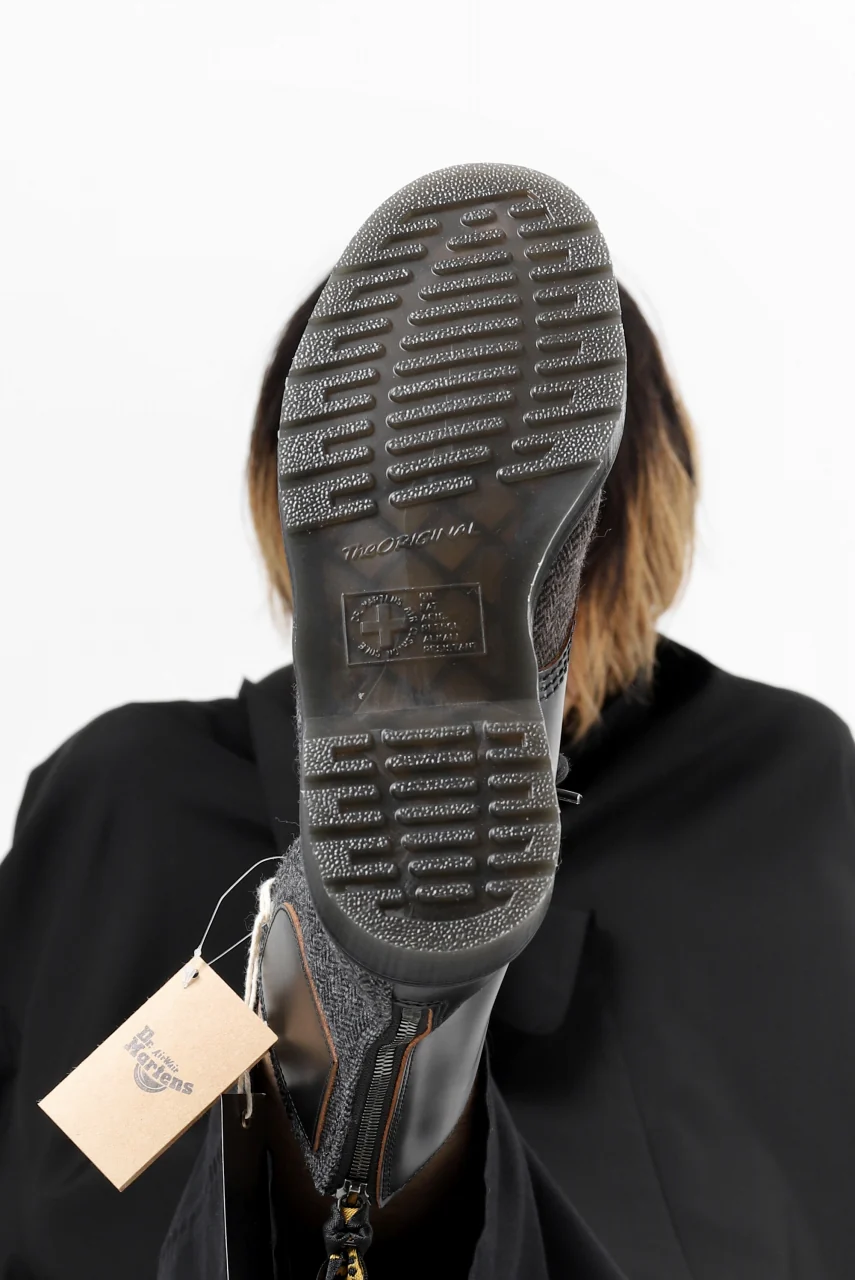 Y's x Dr. Martens 10-EYES BACK ZIP BOOTS / MOON FABRIC (BLACK) - Image 33