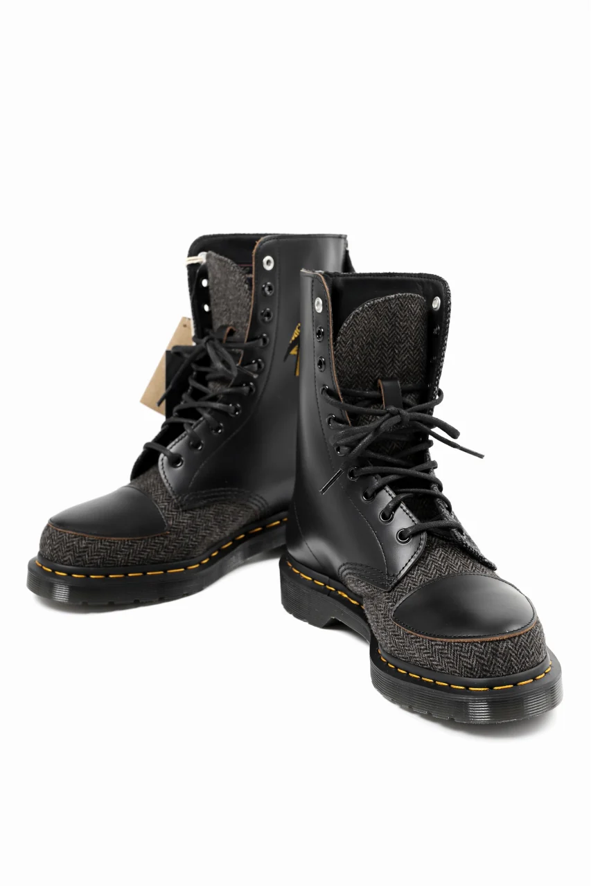Y's x Dr. Martens 10-EYES BACK ZIP BOOTS / MOON FABRIC (BLACK) - Image 5