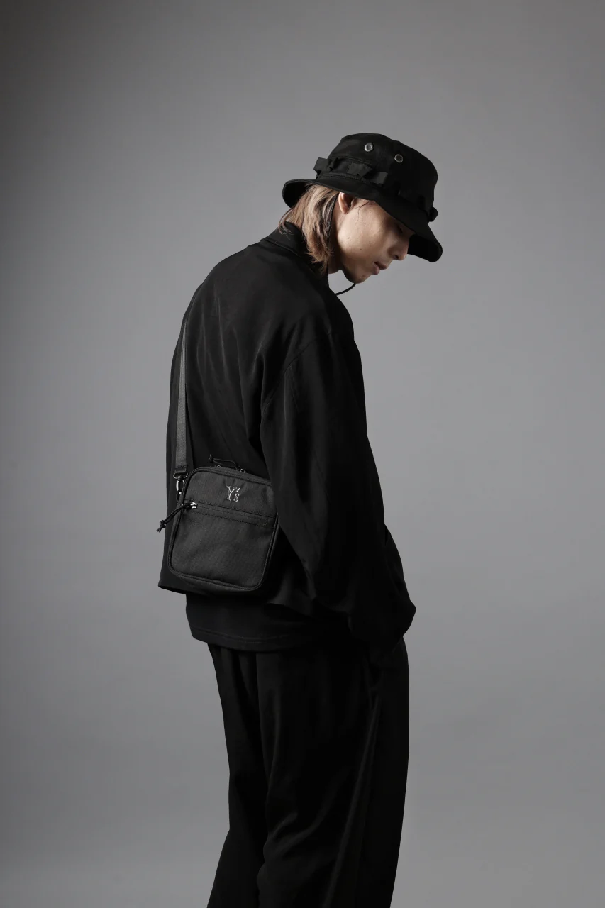 Y's x New Era® ADVENTURE LOGO HAT (BLACK) - Image 18