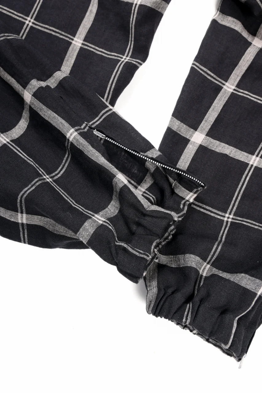 Y's ZIP POCKET TAPERED PANTS / LINEN PLAID (BLACK) - Image 13