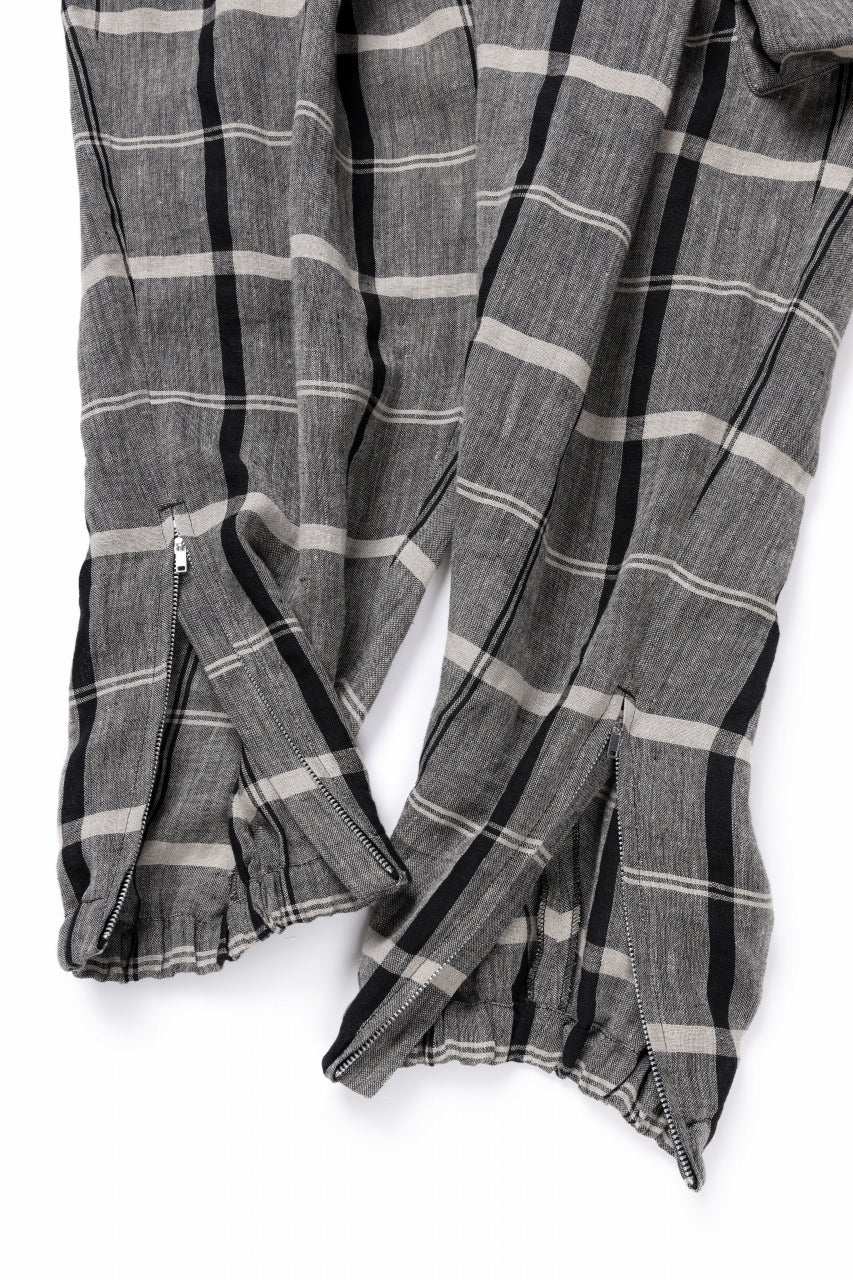 Y's ZIP POCKET TAPERED PANTS / LINEN PLAID (GREY) - Image 13