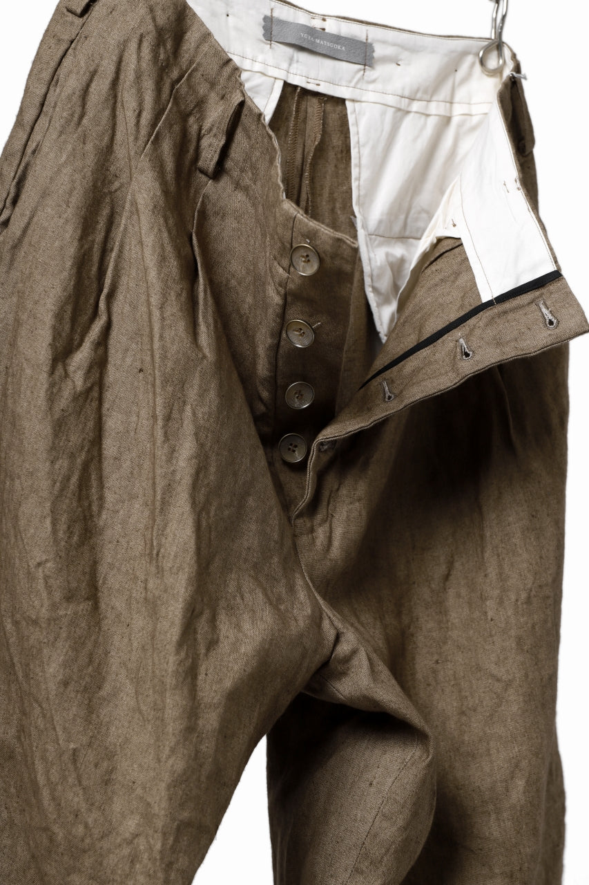 YUTA MATSUOKA 2 tucks wide trousers / sulfur dyed canvas linen (brown) - Image 17