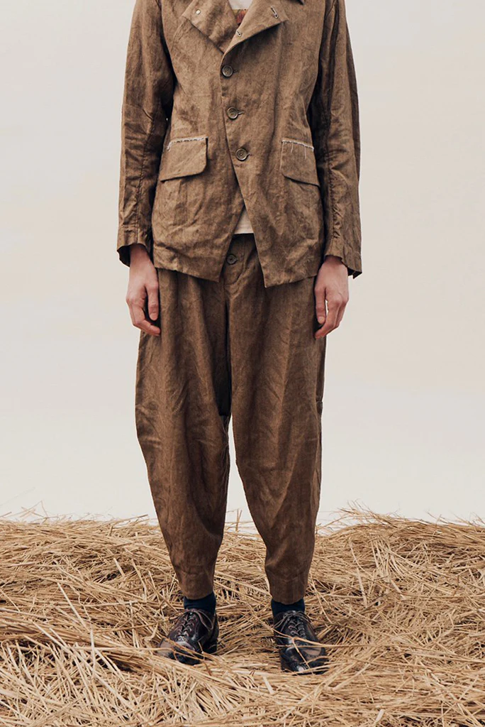 YUTA MATSUOKA 2 tucks wide trousers / sulfur dyed canvas linen (brown) - Image 46
