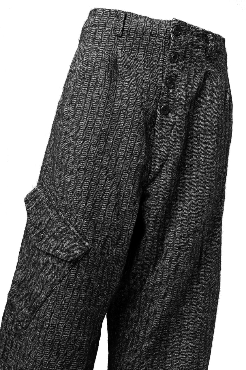 YUTA MATSUOKA buggy trousers / wool linen herringbone (charcoal grey) - Image 24