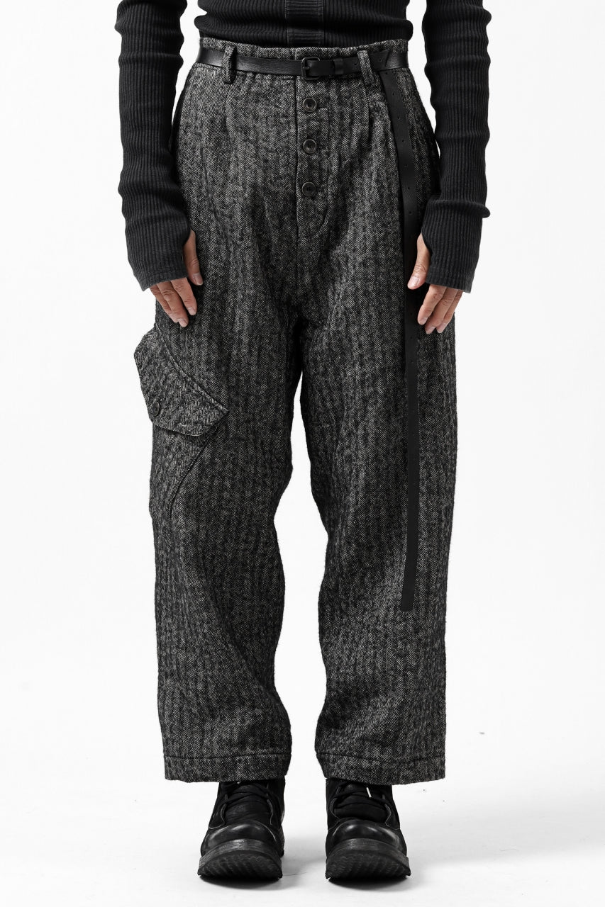 YUTA MATSUOKA buggy trousers / wool linen herringbone (charcoal grey) - Image 37