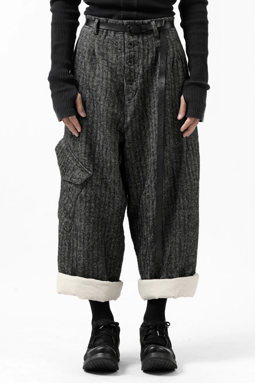 YUTA MATSUOKA buggy trousers / wool linen herringbone (charcoal grey) - Image 4