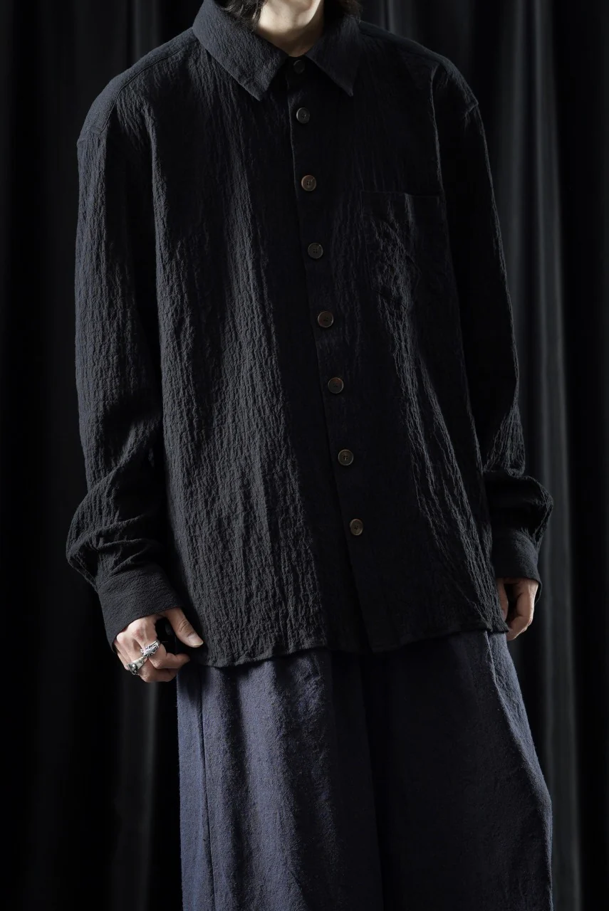 YUTA MATSUOKA classic shirt / shirring lawn (black) - Image 5