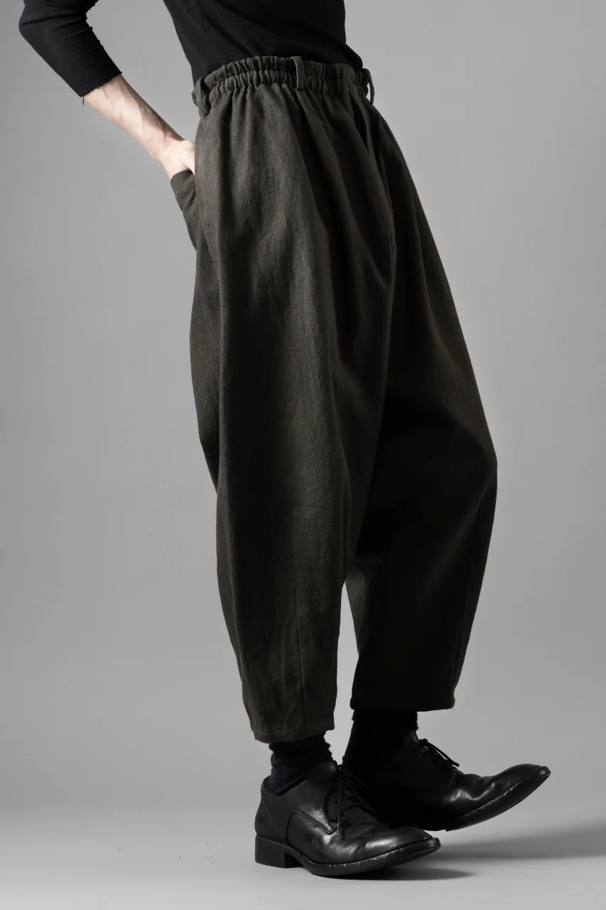 YUTA MATSUOKA dirts tapered trousers / sulfur dyed cotton linen gabardine (brown) - Image 20