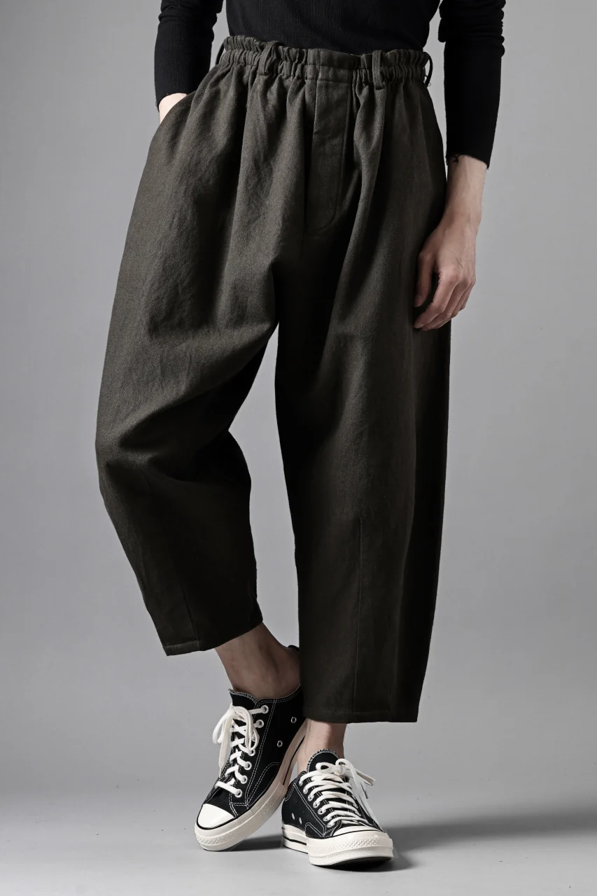 YUTA MATSUOKA dirts tapered trousers / sulfur dyed cotton linen gabardine (brown) - Image 26