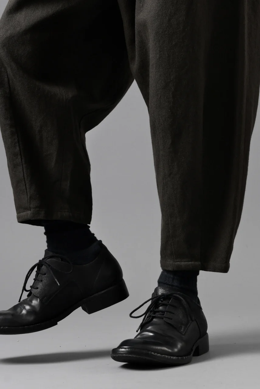 YUTA MATSUOKA dirts tapered trousers / sulfur dyed cotton linen gabardine (brown) - Image 29
