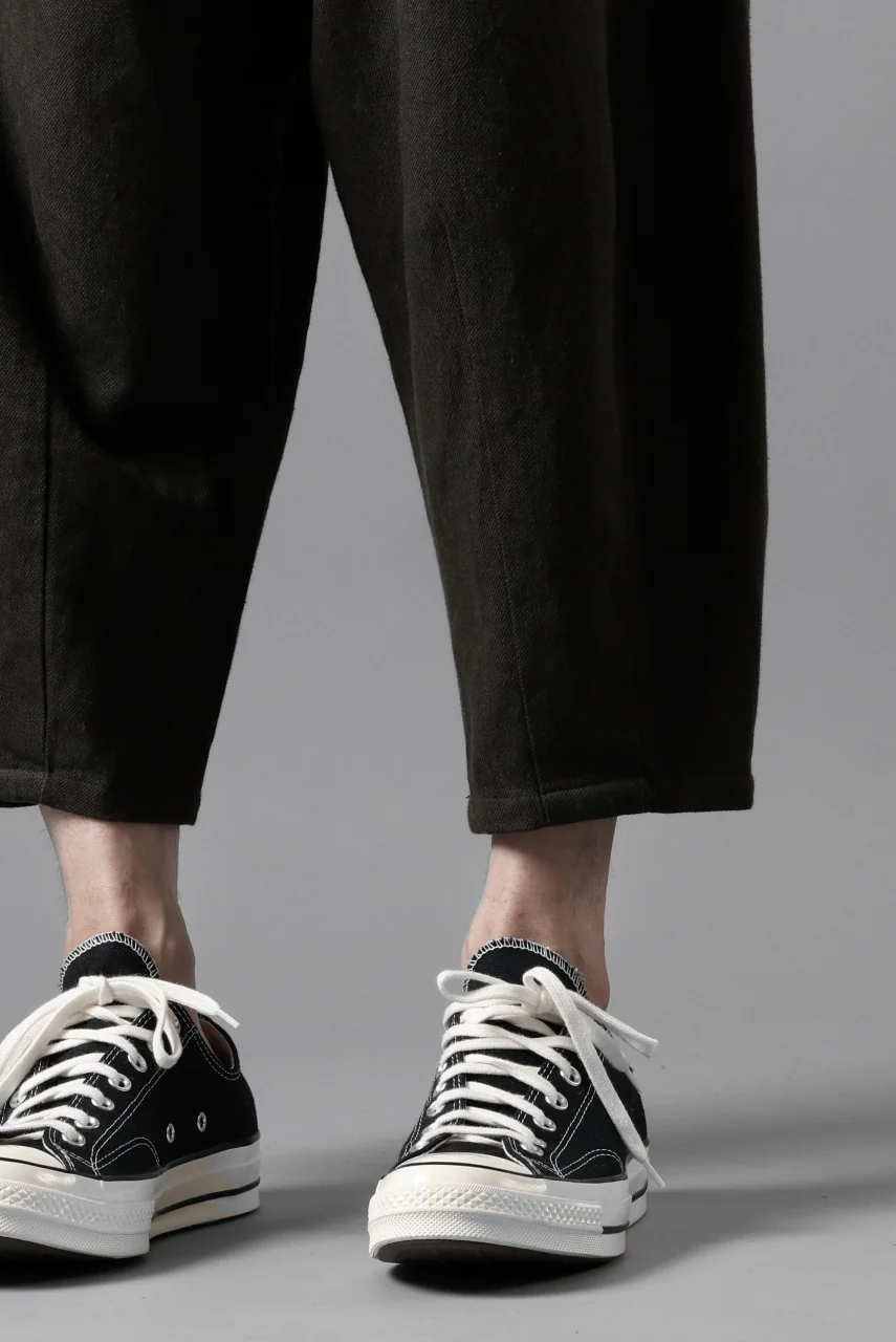 YUTA MATSUOKA dirts tapered trousers / sulfur dyed cotton linen gabardine (brown) - Image 31