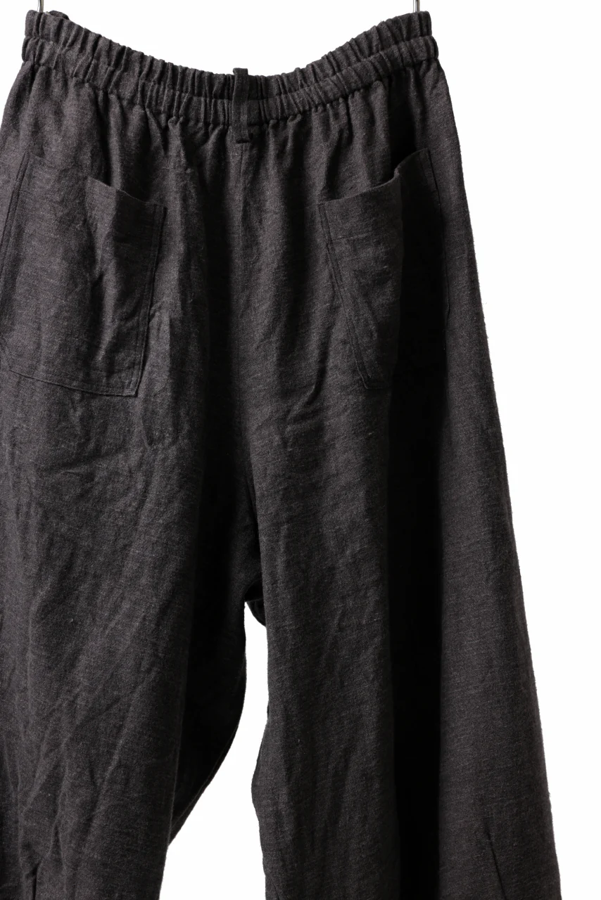 YUTA MATSUOKA easy darts pants / brushed linen canvas (brown) - Image 10
