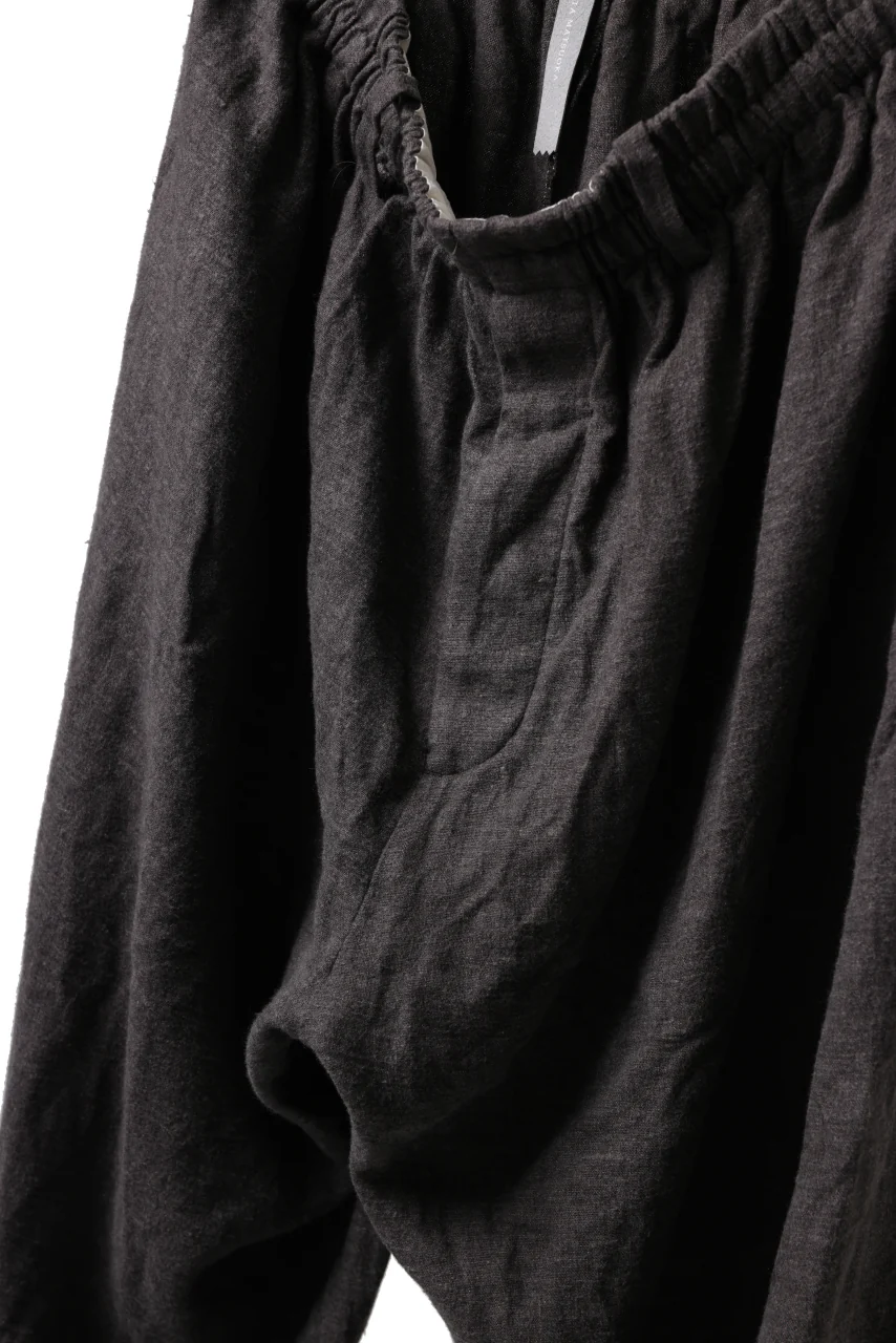 YUTA MATSUOKA easy darts pants / brushed linen canvas (brown) - Image 8