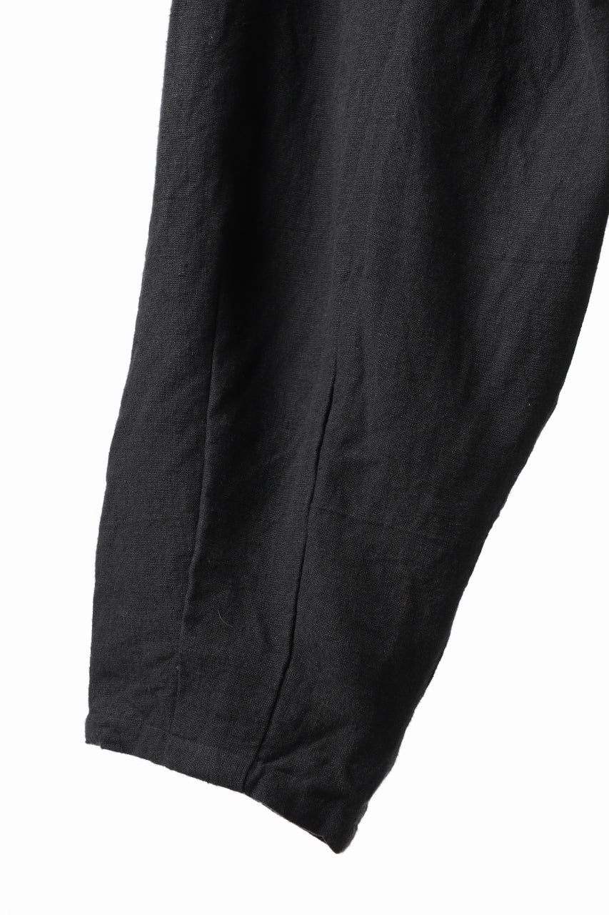 YUTA MATSUOKA easy darts pants / sofa linen (black) - Image 18