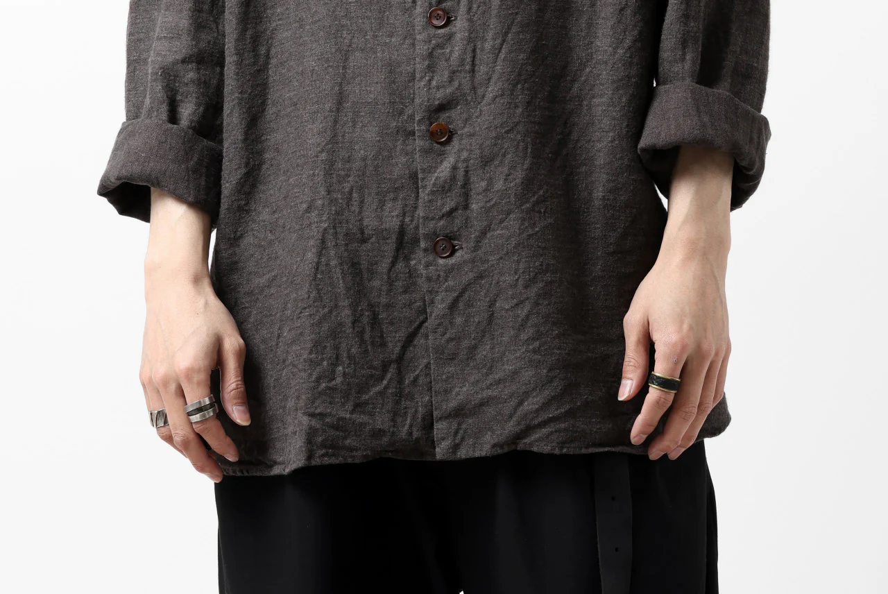 YUTA MATSUOKA exclusive round neck shirt / brushed linen canvas (brown) - Image 27