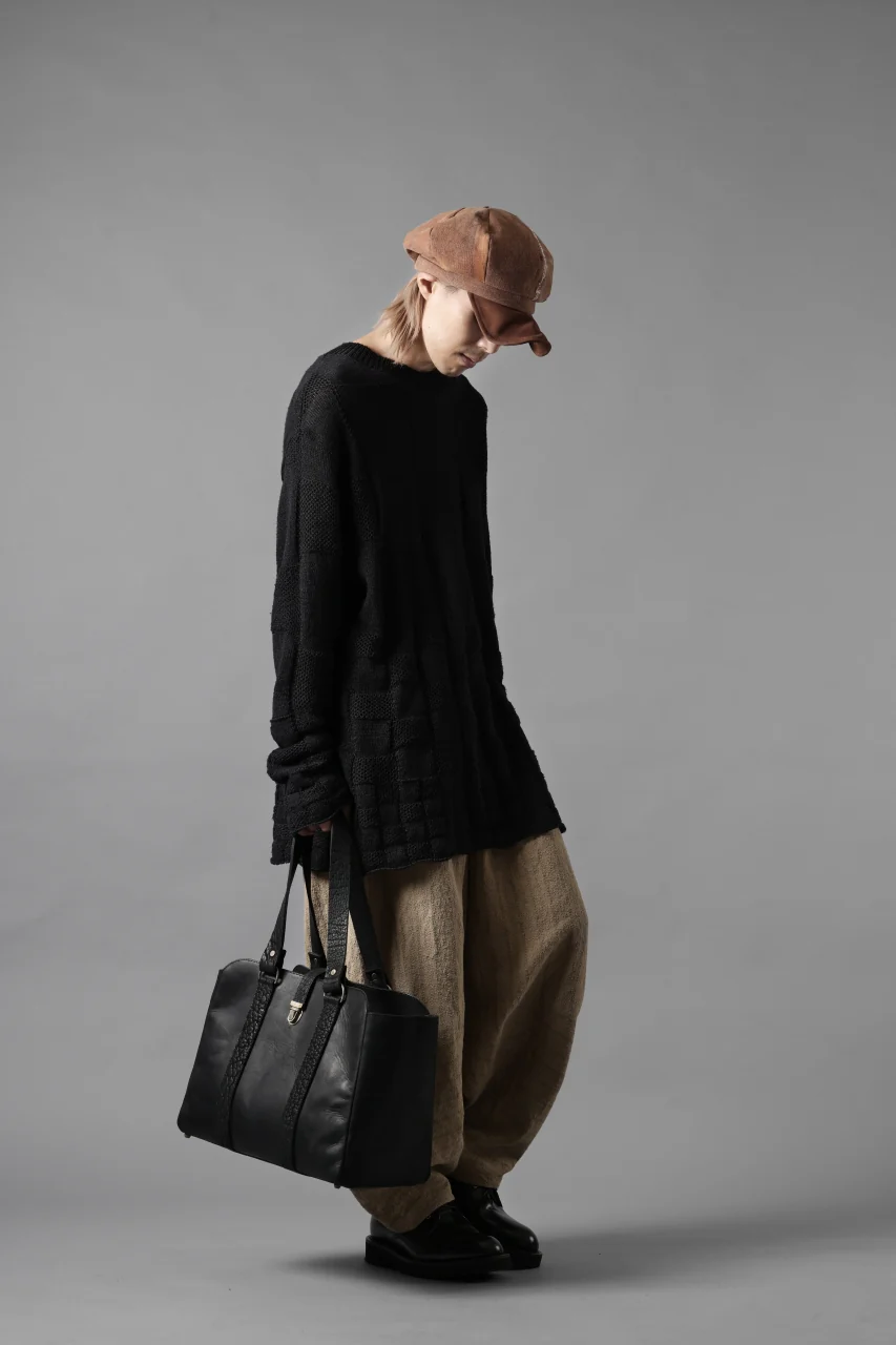 YUTA MATSUOKA gradient square pattern knit sweater / Japanese paper & silk knit (black) - Image 20