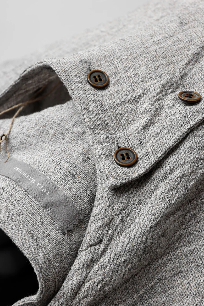 YUTA MATSUOKA round neck shirt / dead stock slab linen (light grey) - Image 27