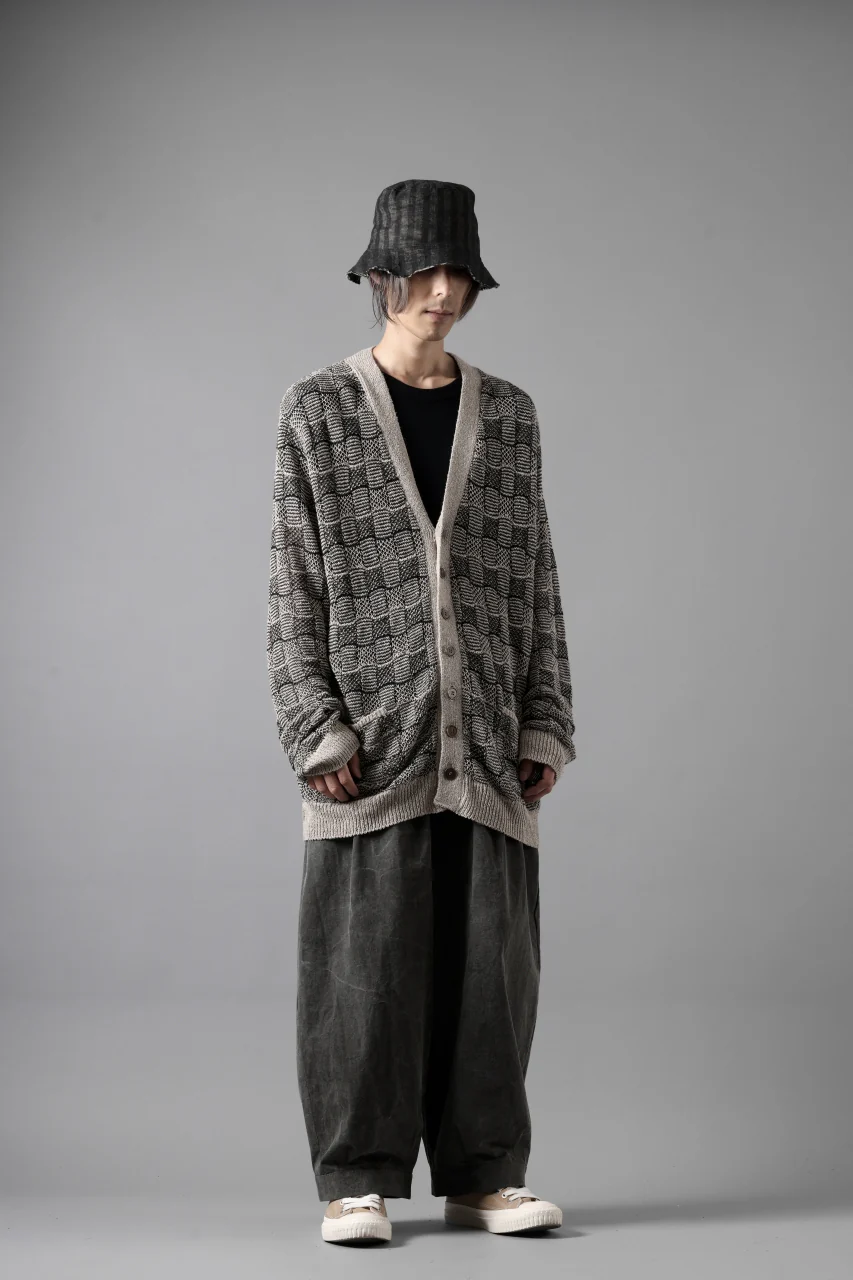 YUTA MATSUOKA v neck knit cardigan / hemp & EU linen links knit (ecru) - Image 19