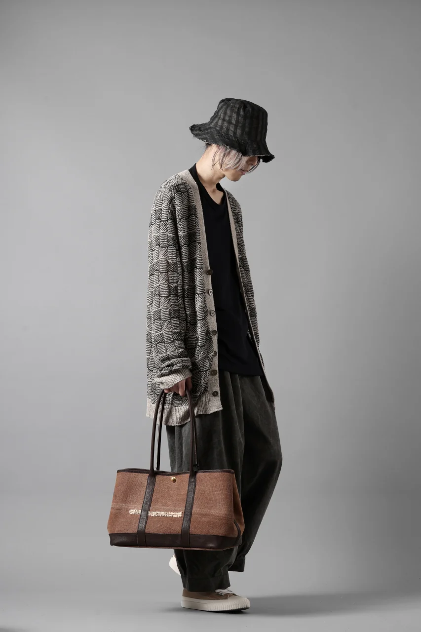 YUTA MATSUOKA v neck knit cardigan / hemp & EU linen links knit (ecru) - Image 21