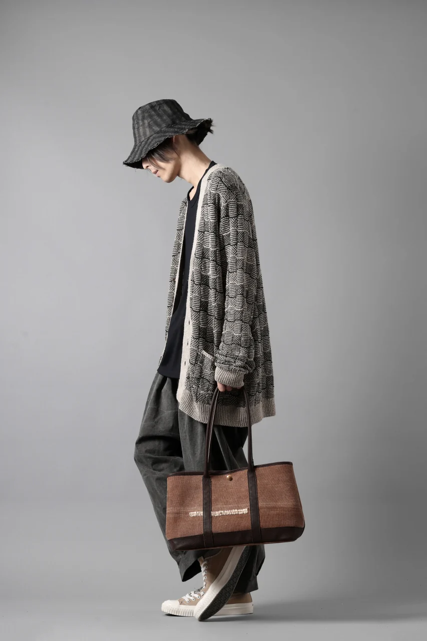YUTA MATSUOKA v neck knit cardigan / hemp & EU linen links knit (ecru) - Image 23
